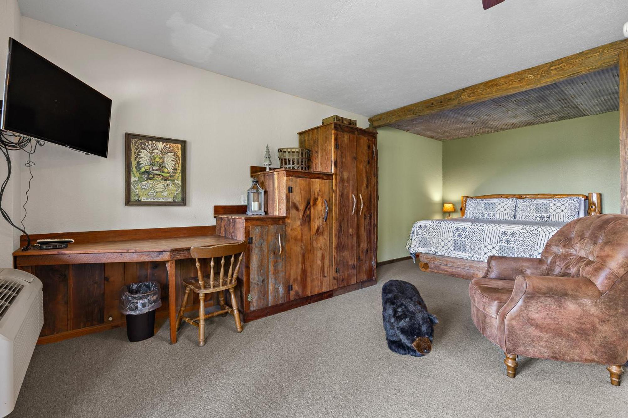 Roadrunner Inn And Log Cabins يوريكا سبرينغز المظهر الخارجي الصورة